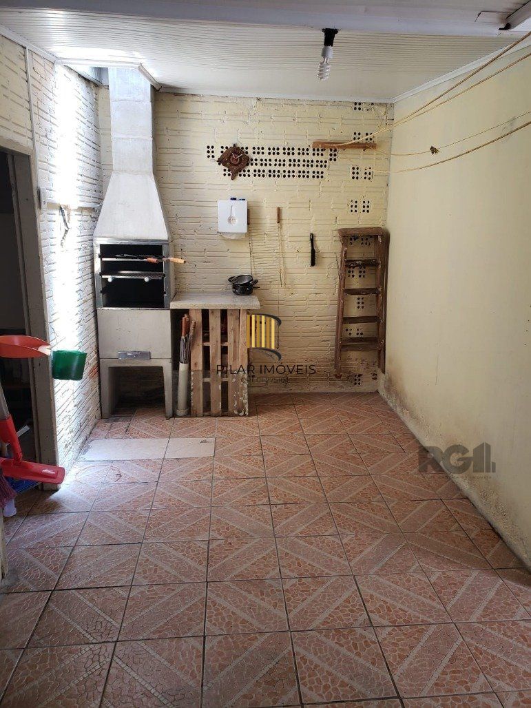 Casa 3 dormitórios no bairro Santa Rita