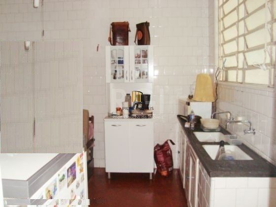 Casa para Venda - 150m², 3 dormitórios, 2 vagas - Glória