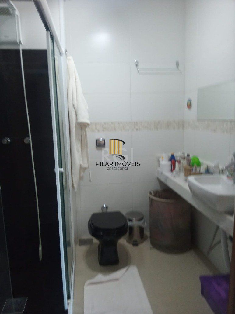 Casa 3 Dormitório(s) Bairro Imperial Parque