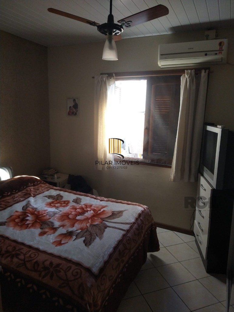 Casa 2 Dormitório(s) Bairro Hípica