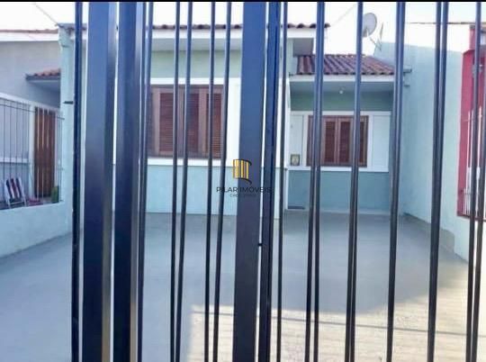 Casa 3 dormitórios no bairro Hípica