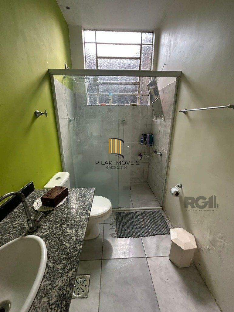 Apartamento 2 dormitórios no bairro Azenha