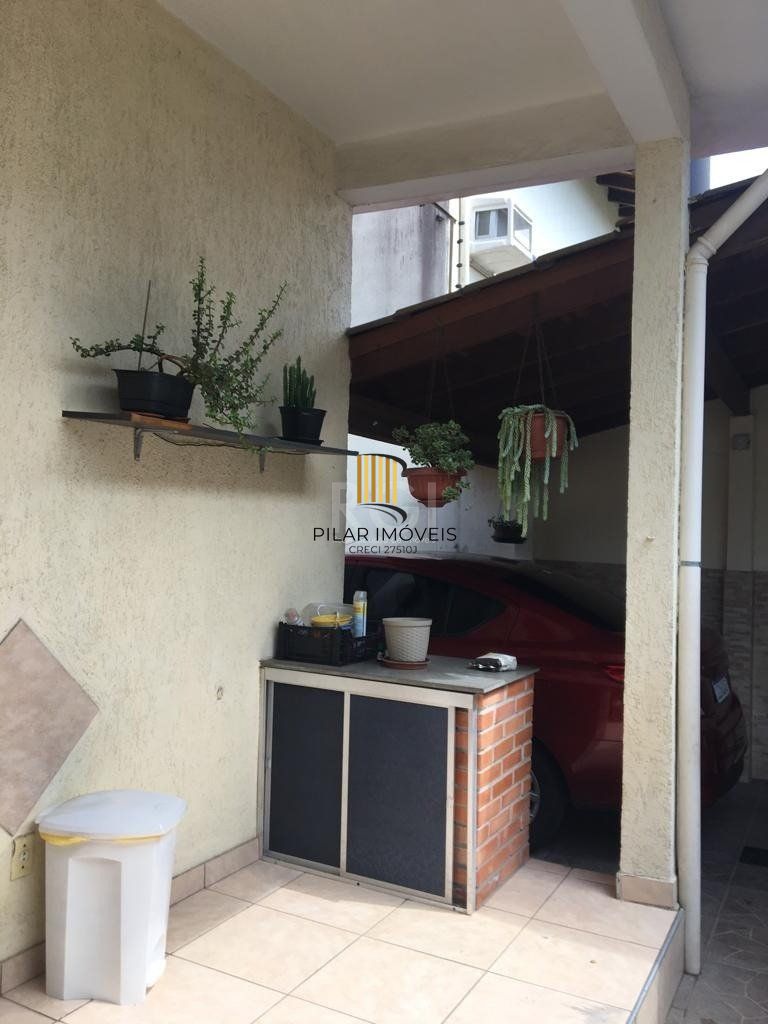 Casa 3 Dormitório(s) Bairro Vila São José