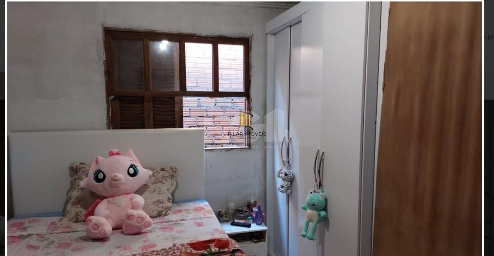 Casa 2 dormitórios no bairro Hípica