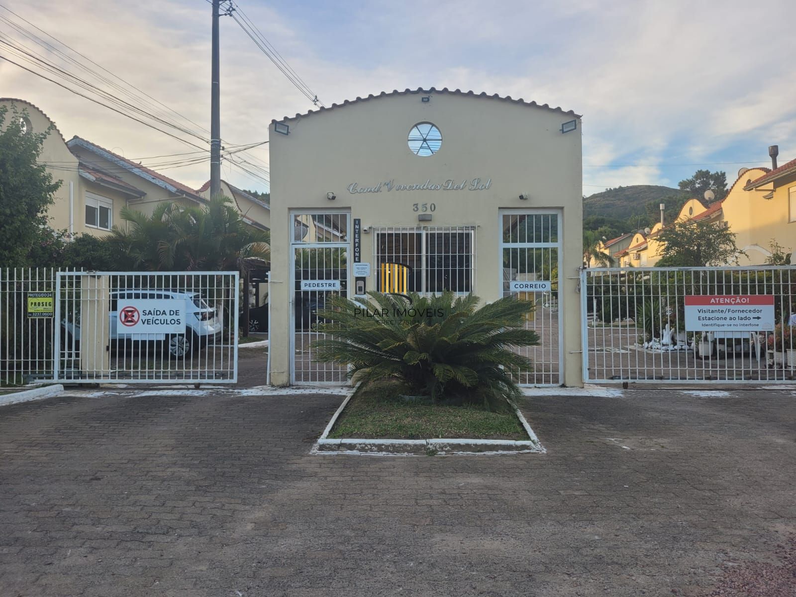 Casa de Condomínio 3 dormitórios no bairro Hípica - Pilar Imóveis
