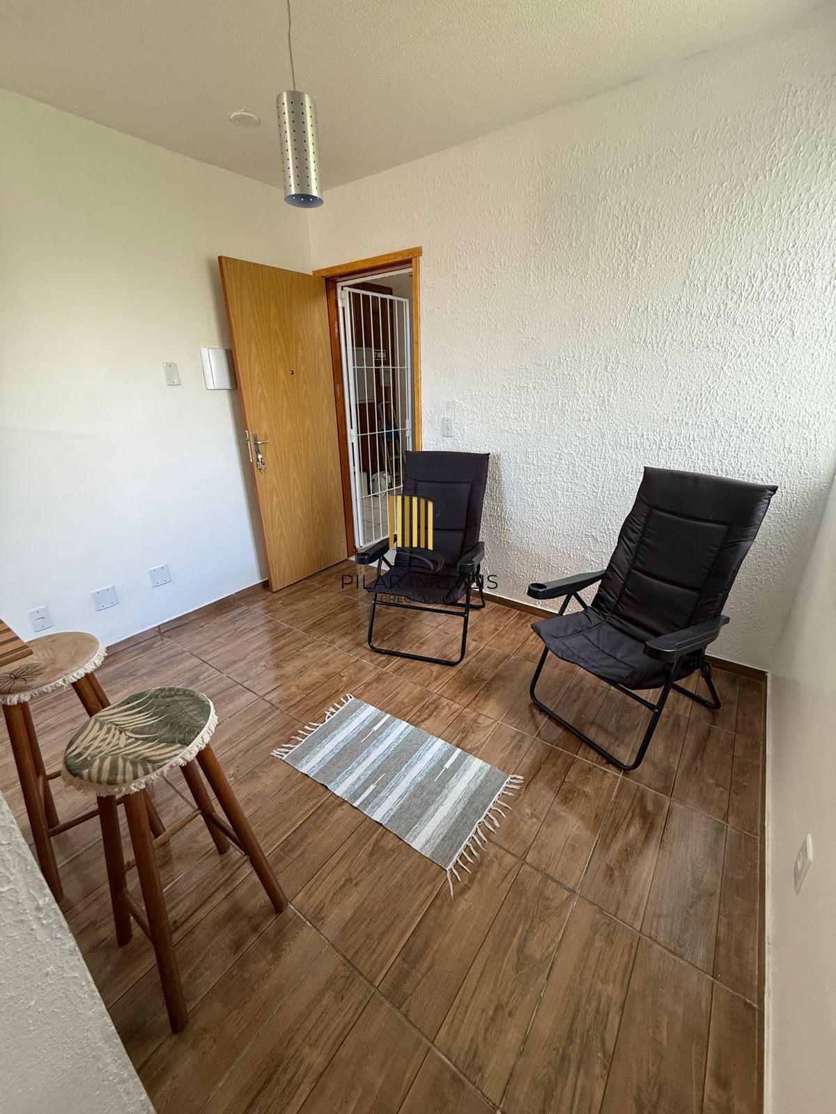 Apartamento 2 dormitórios no bairro Restinga