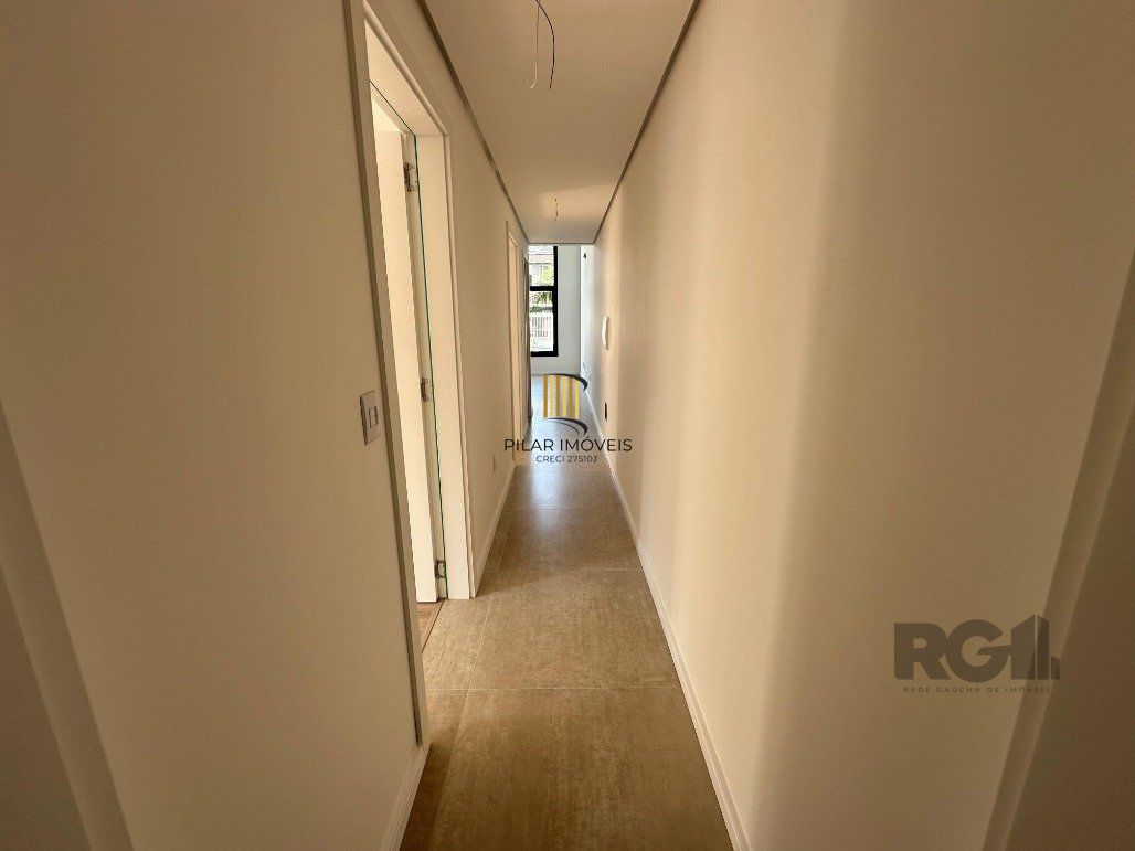 Casa 3 Dormitório(s) Bairro Hípica