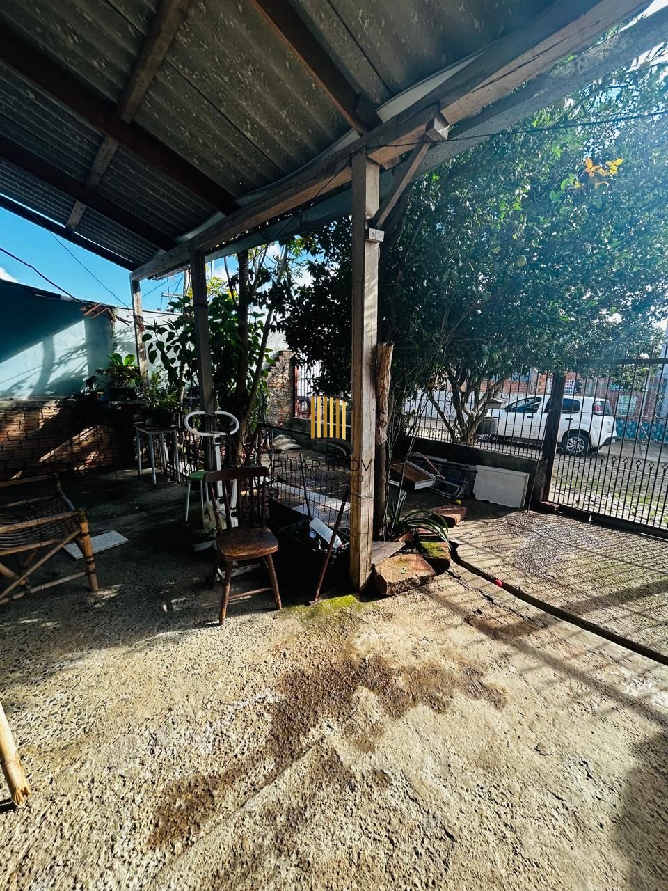 Casa 2 dormitórios no bairro Restinga