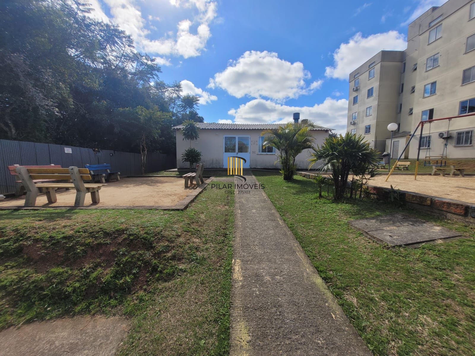 Apartamento 2 dormitórios no bairro Vila Nova
