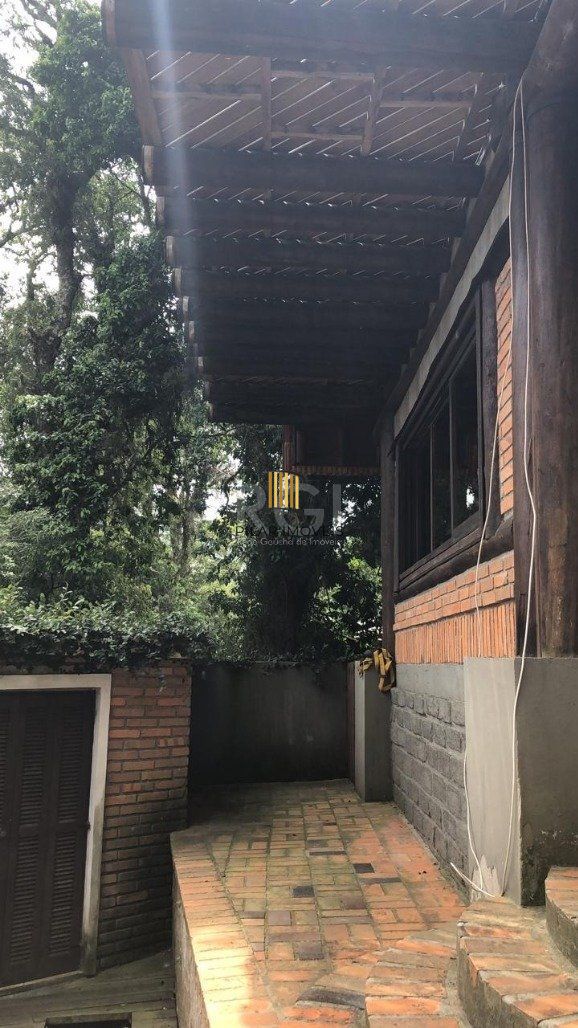 Casa para Venda - 367m², 2 dormitórios, Belém Novo