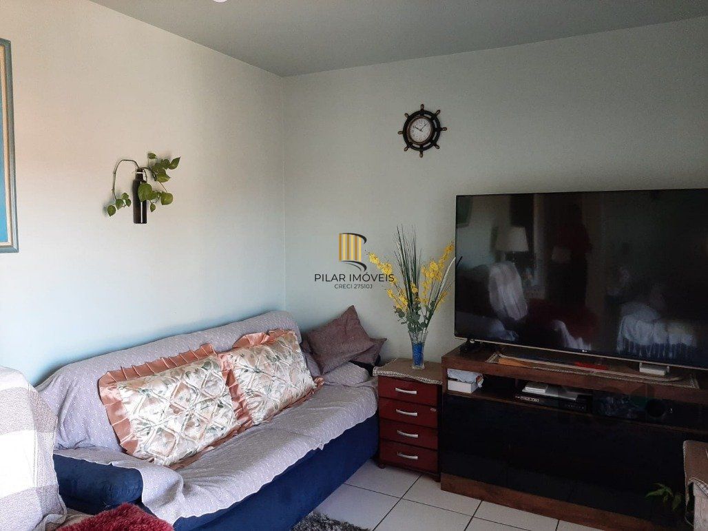 Casa 5 Dormitório(s) Bairro Campo Novo