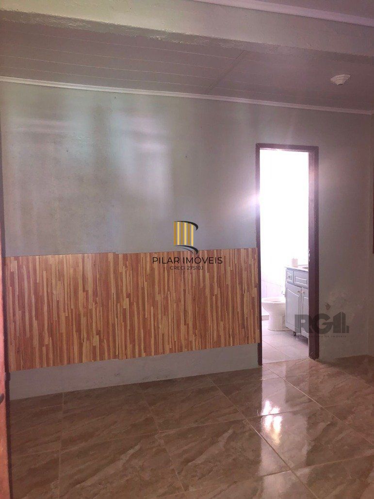 Casa 3 Dormitório(s) Bairro Restinga