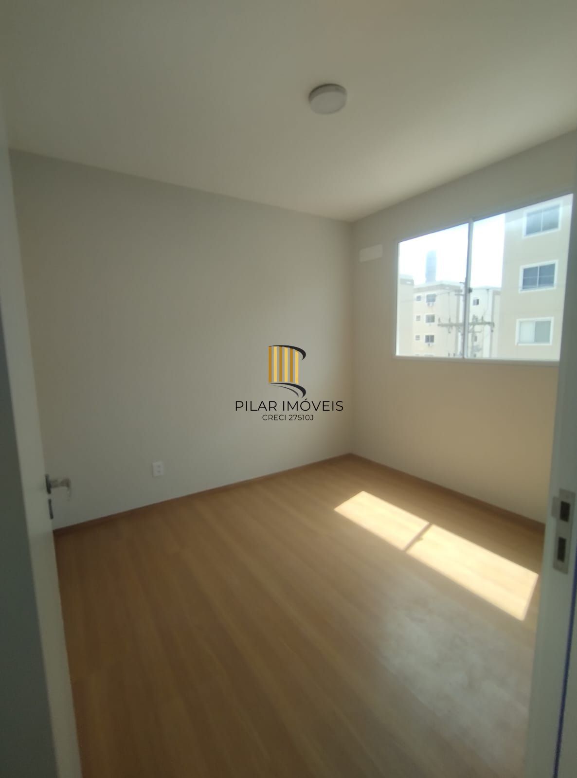 Apartamento 2 dormitórios no bairro Restinga