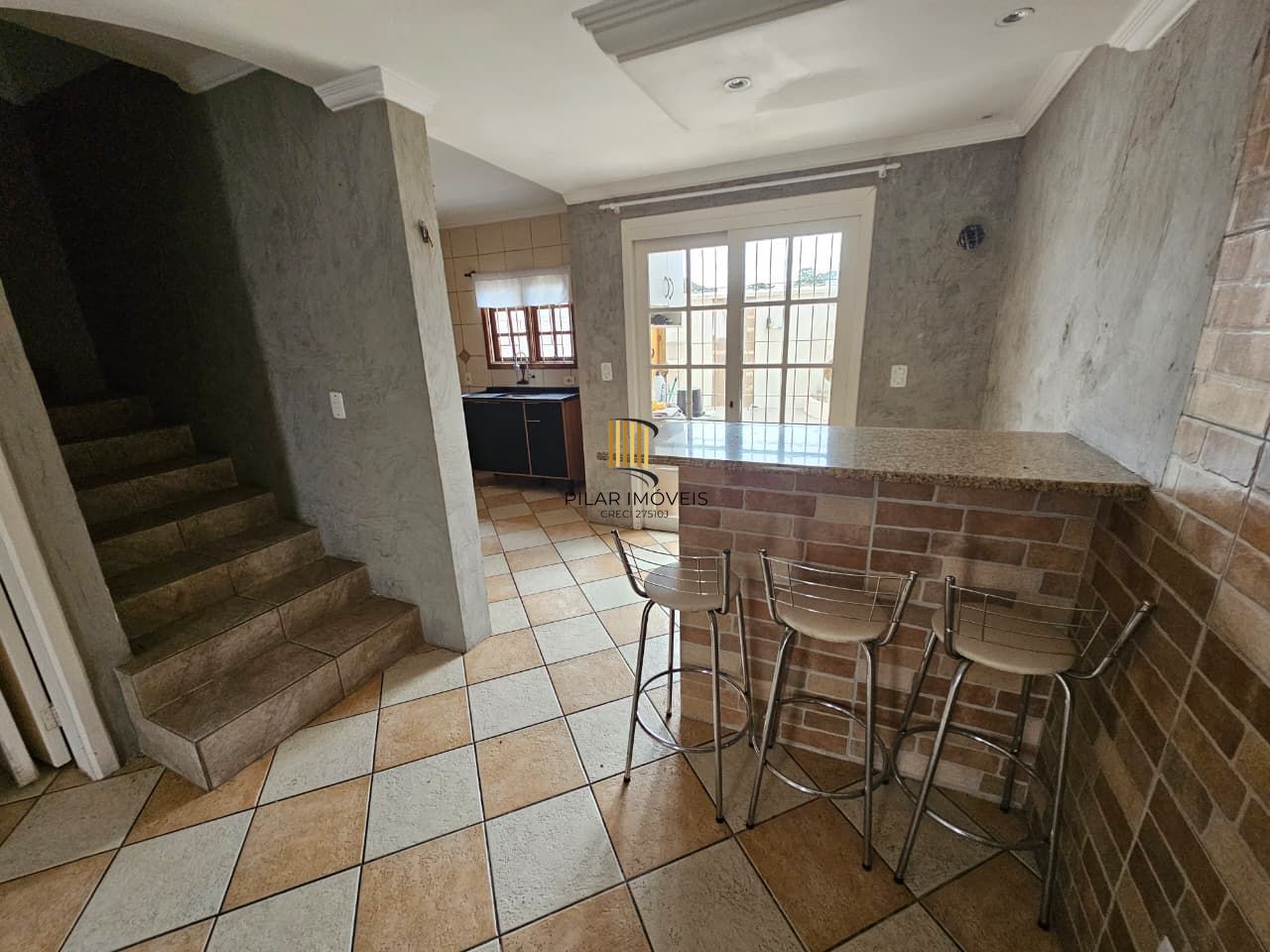 Casa 2 dormitórios no bairro Hípica