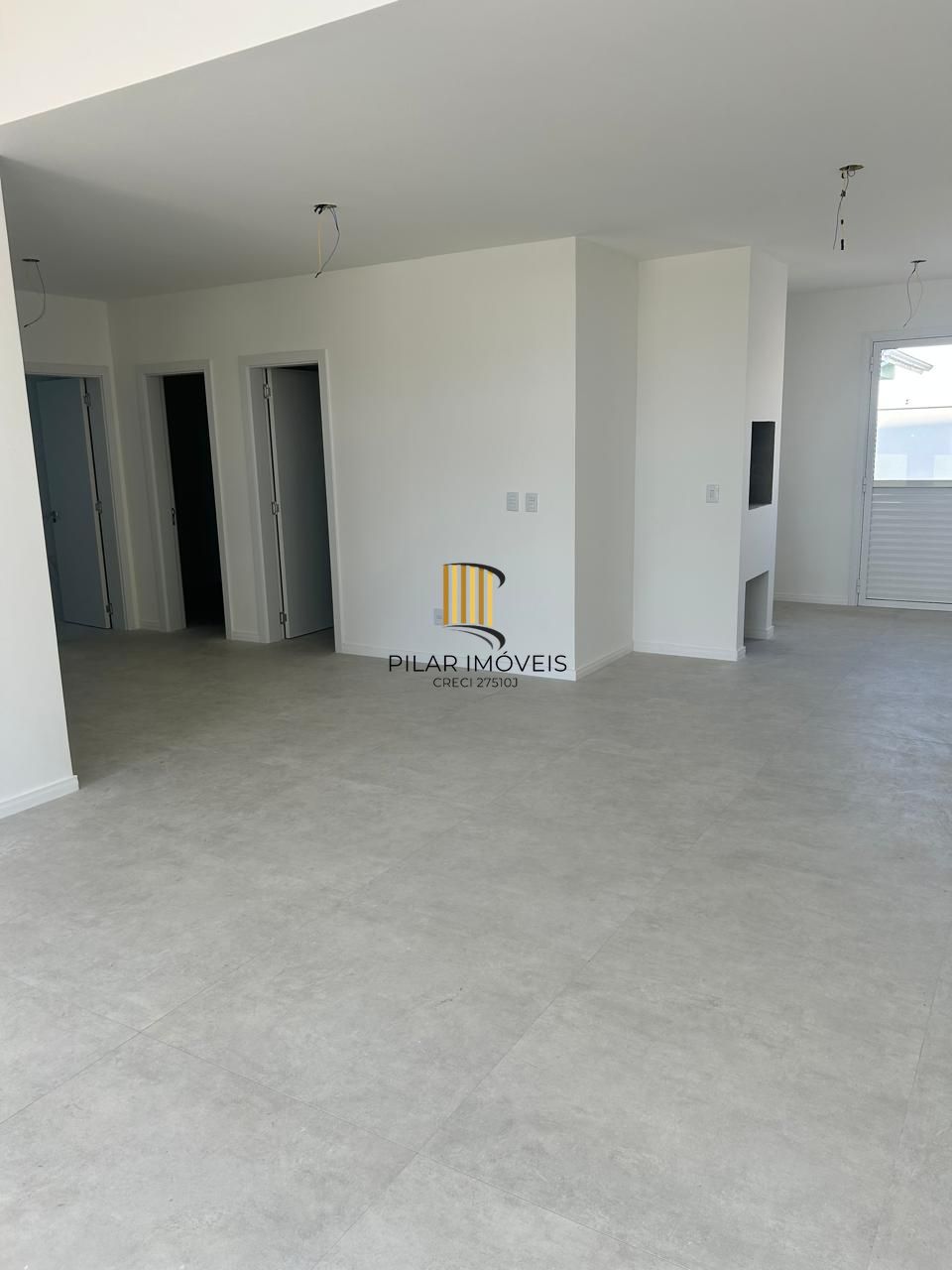 Casa 3 Dormitório(s) Bairro Hípica