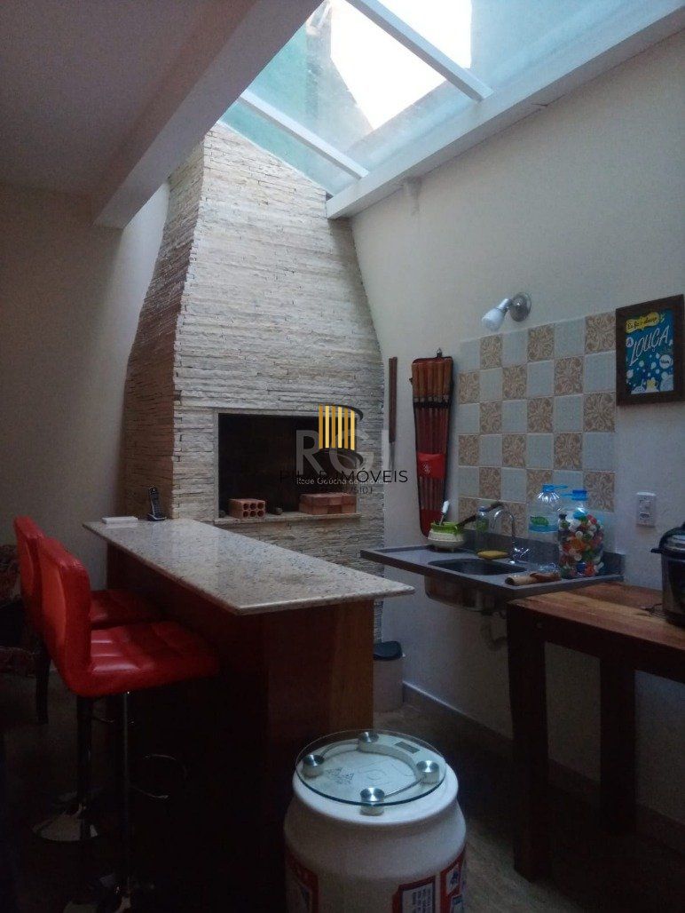 Casa 3 Dormitório(s) Bairro Imperial Parque