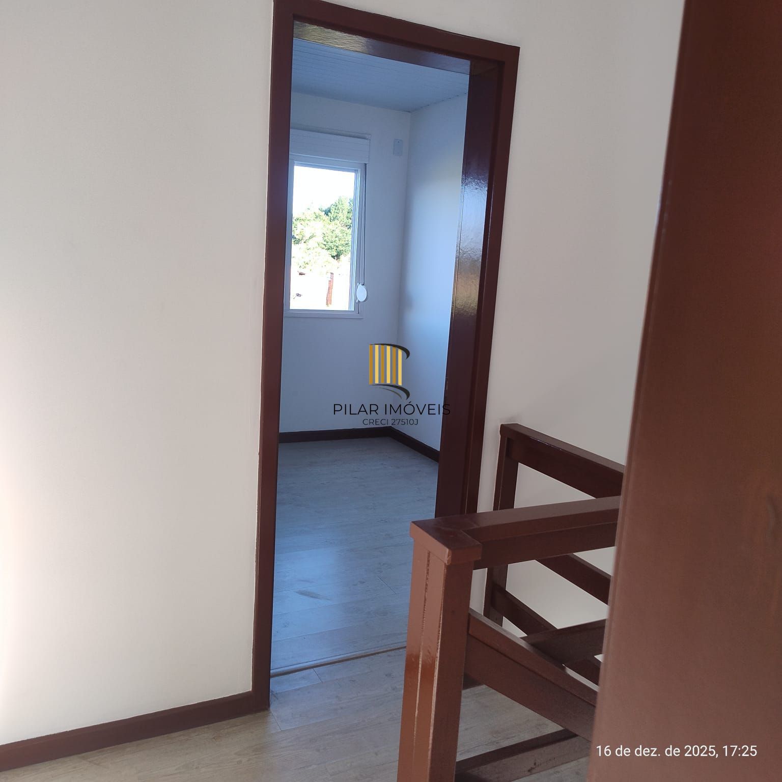 Casa 2 dormitórios no bairro Hípica