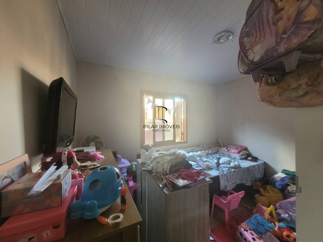 Casa 3 dormitórios no bairro Hípica