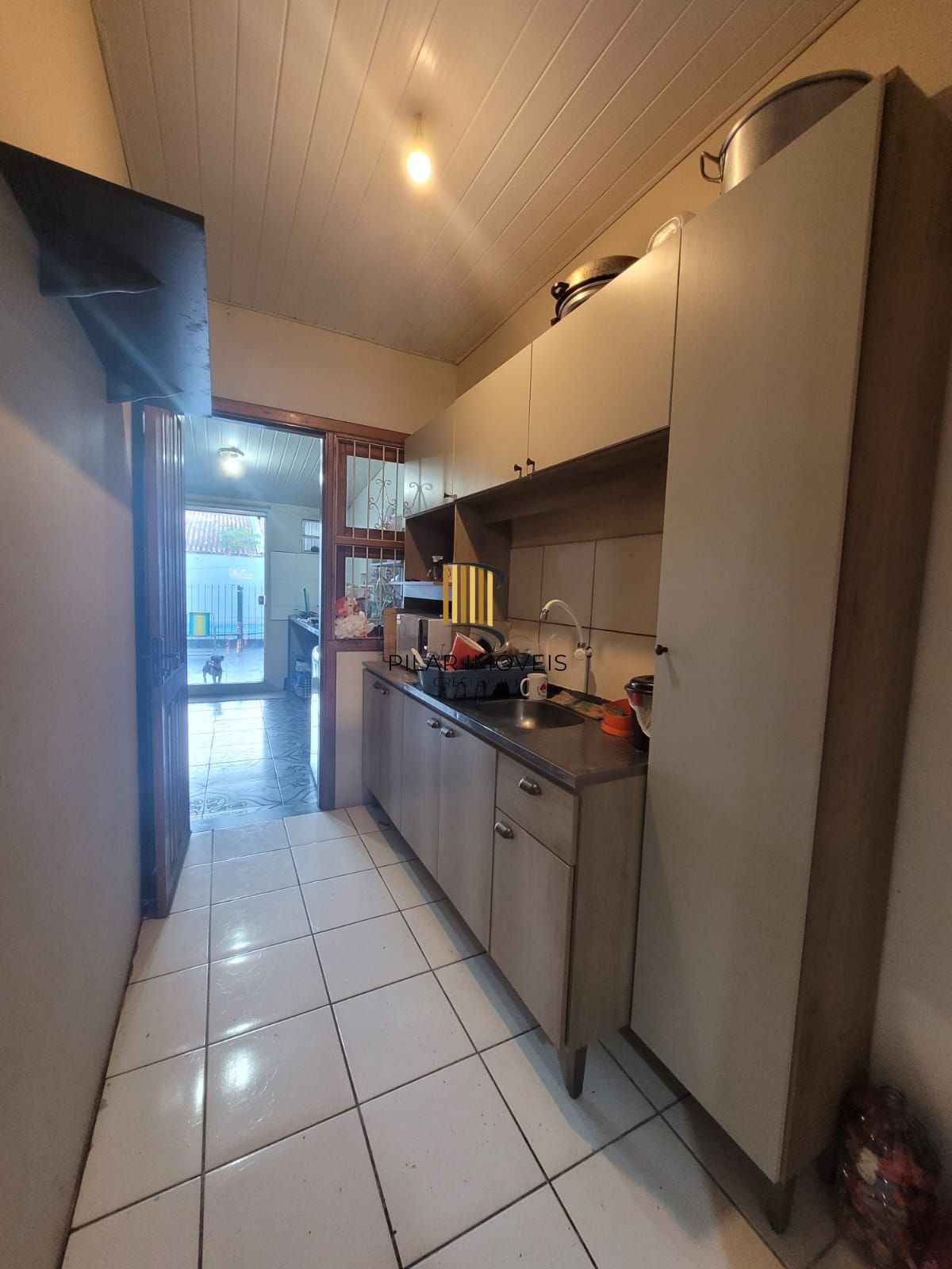 Casa 2 dormitórios no bairro Hípica