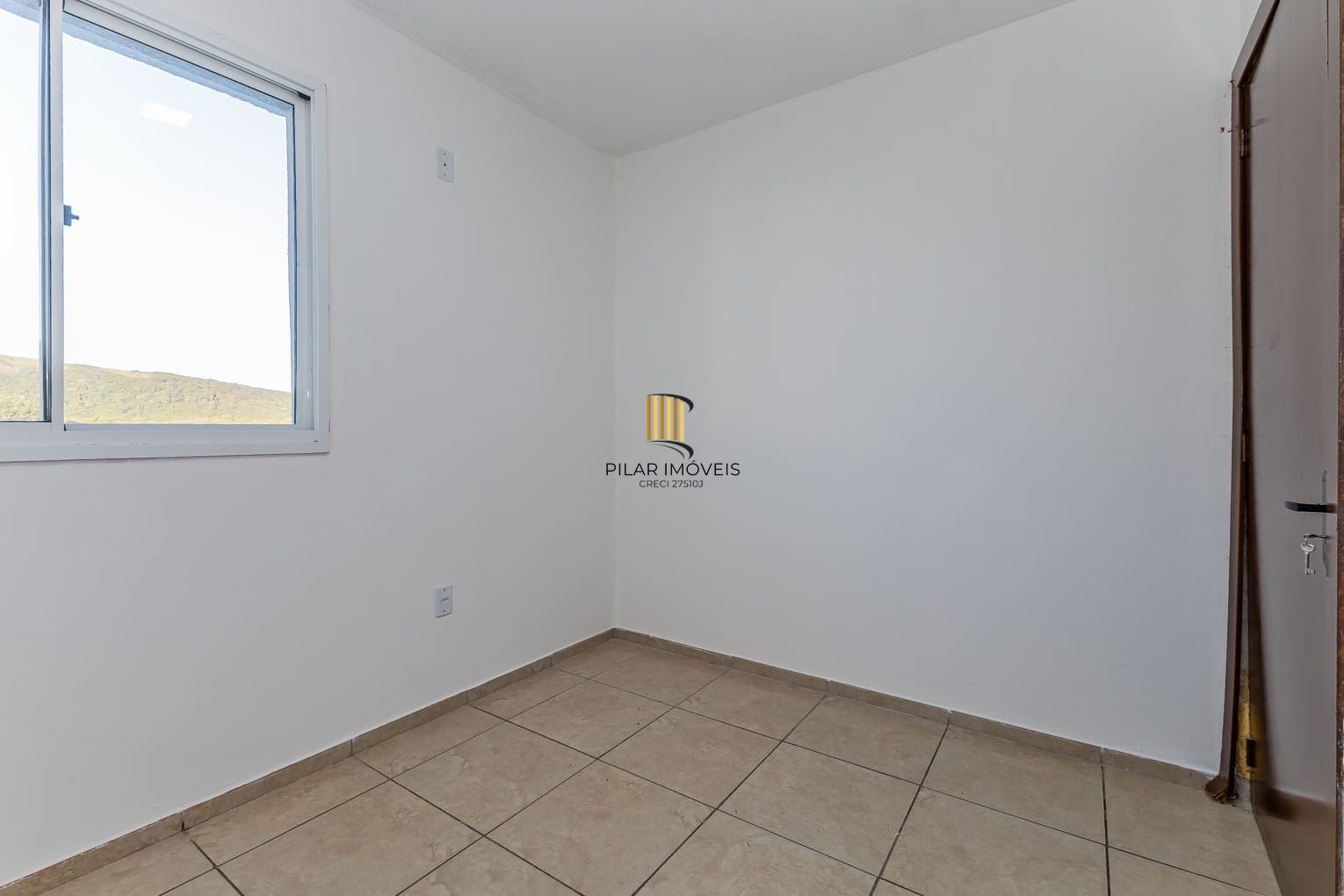 Apartamento 2 dormitórios no bairro Restinga