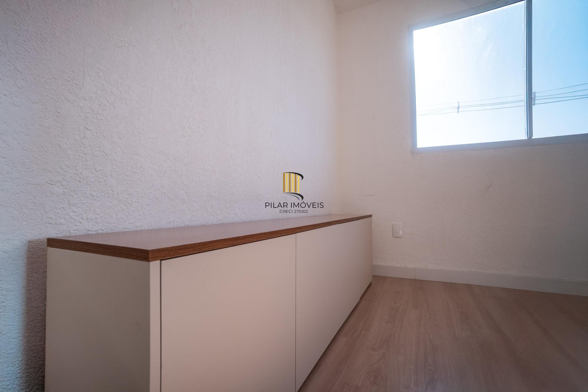 Apartamento 2 dormitórios no bairro Restinga