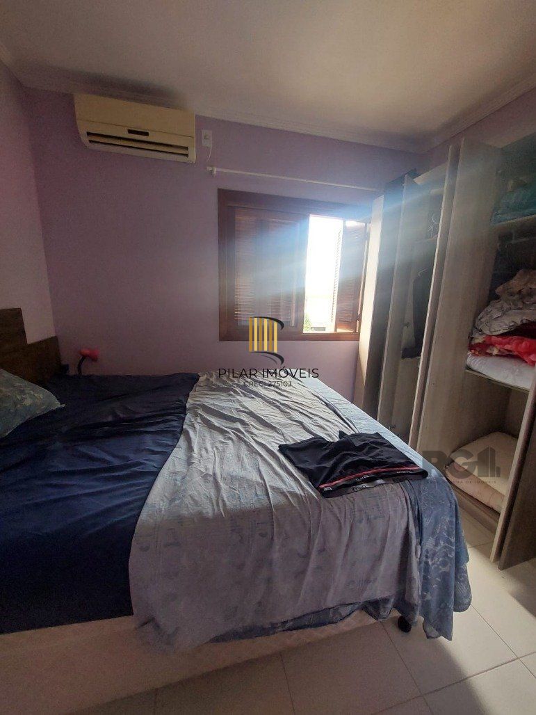 Casa 2 dormitórios no bairro Hípica