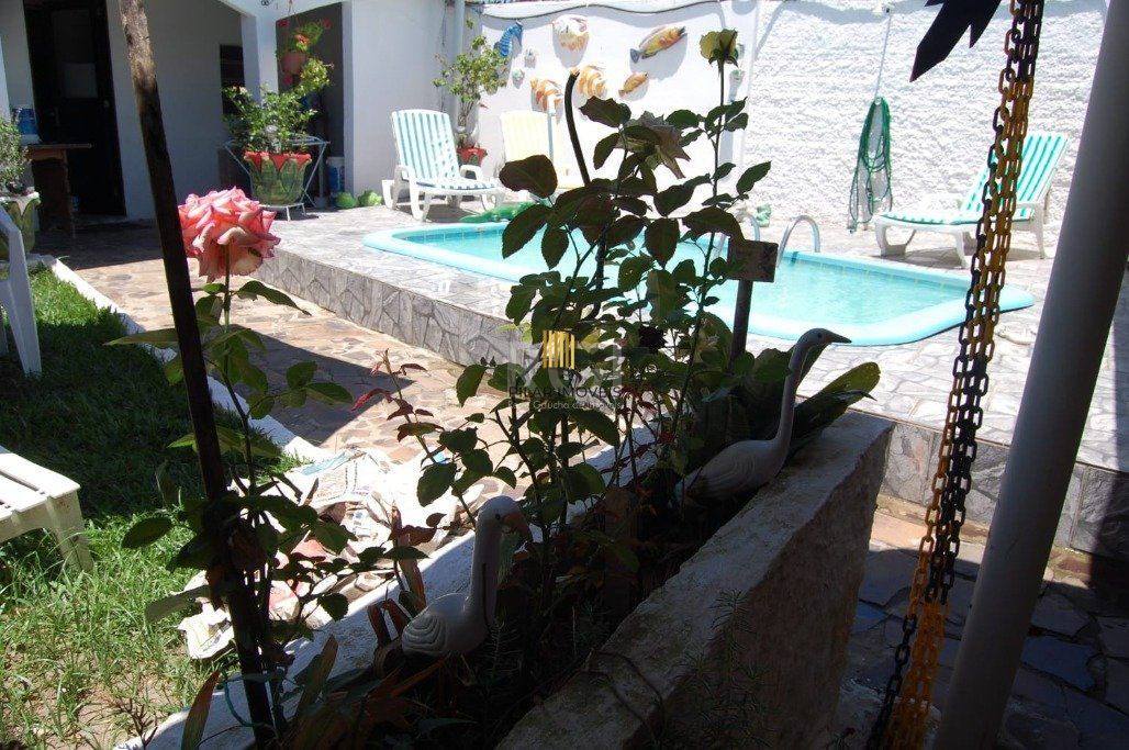 Casa 2 Dormitório(s) Bairro Ponta Grossa