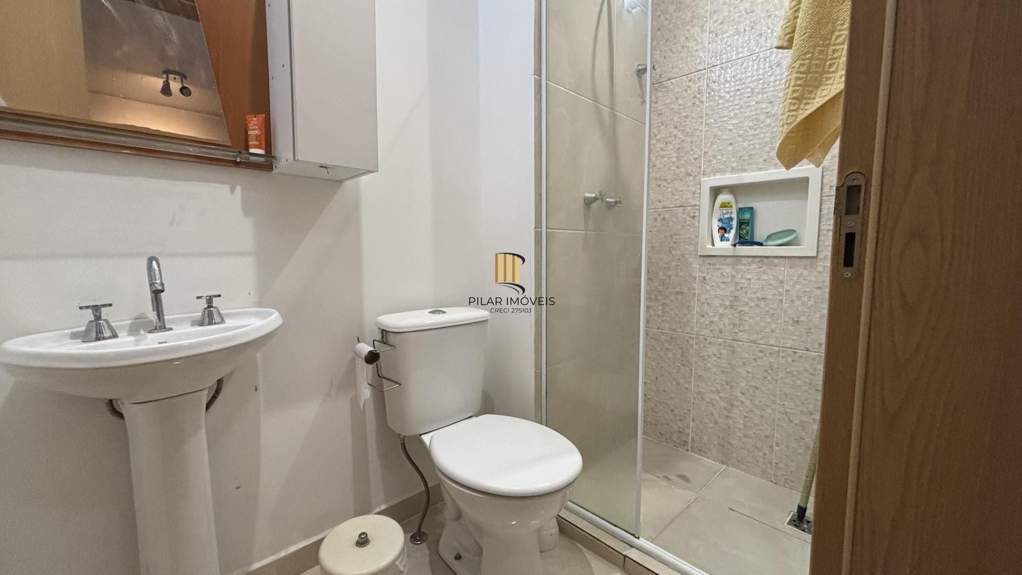 Casa de Condomínio 3 dormitórios no bairro Hípica