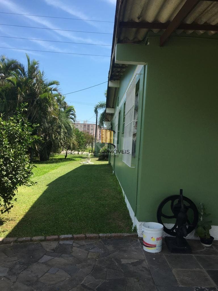 Casa 3 Dormitório(s) Bairro Hípica