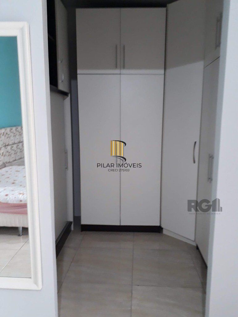 Casa 4 dormitórios no bairro Ipanema