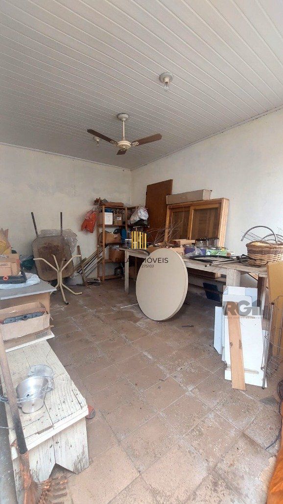 Casa 2 Dormitório(s) Bairro Vila Nova