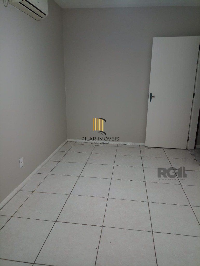 Apartamento 2 Dormitório(s) Bairro Cavalhada