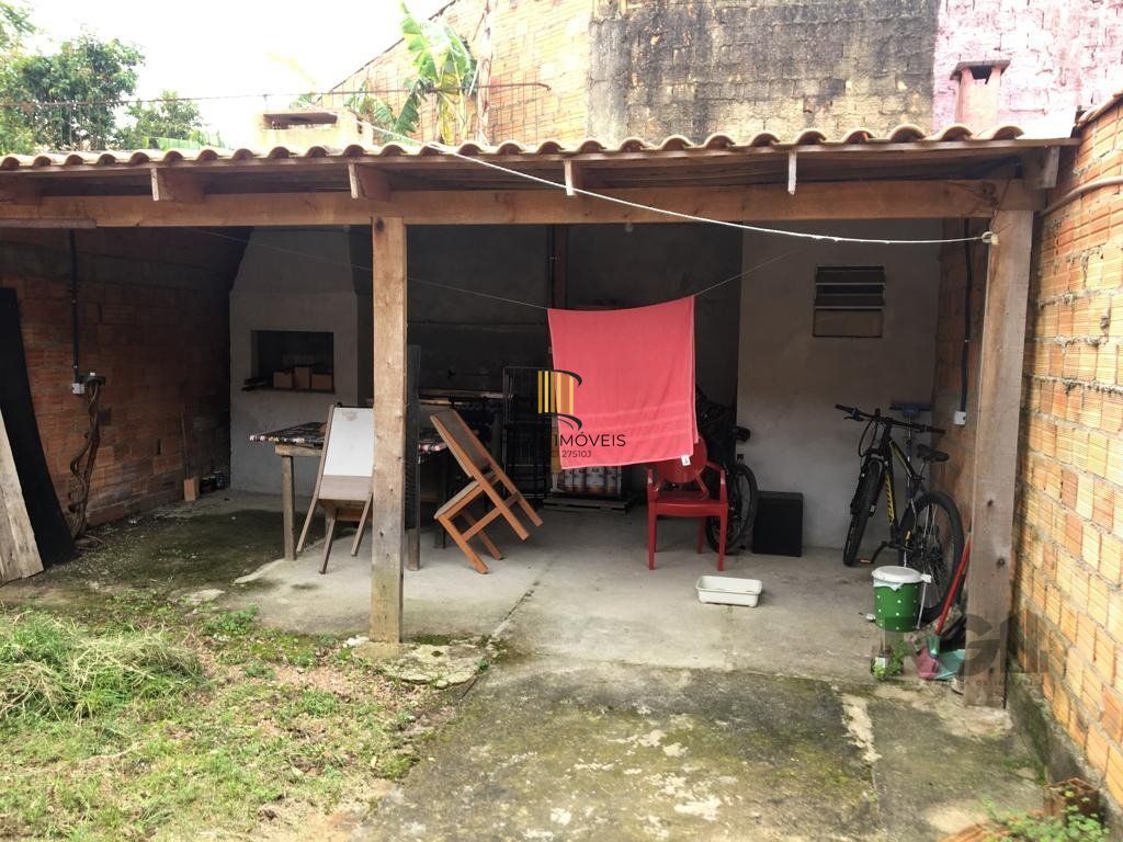 Casa 2 Dormitório(s) Bairro Hípica