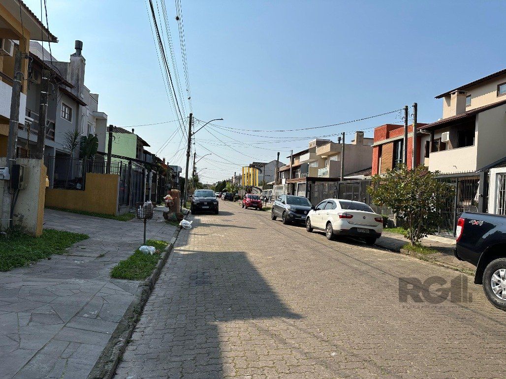 Casa 3 Dormitório(s) Bairro Hípica