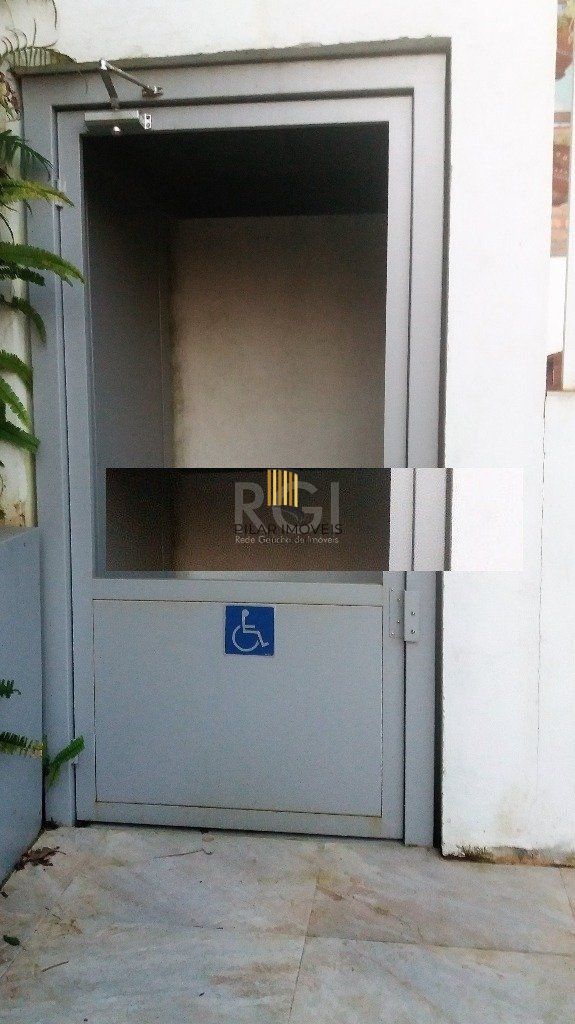 Casa para Venda - 307m², 3 dormitórios, sendo 3 suites, Ipanema