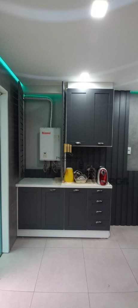 Casa 2 Dormitório(s) Bairro Guarujá