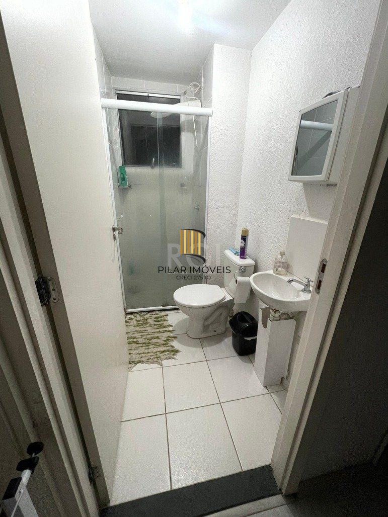 Apartamento 2 Dormitório(s) Bairro Cavalhada