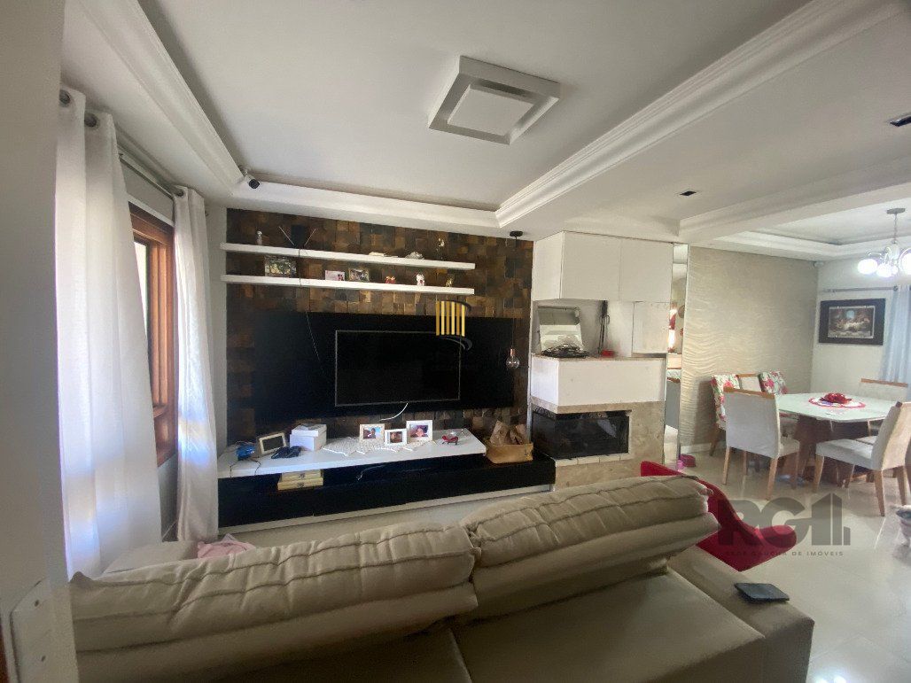 Casa 3 Dormitório(s) Bairro Hípica