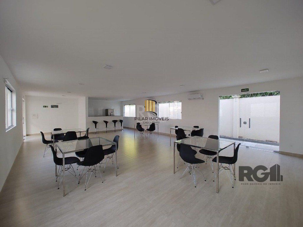 Apartamento 2 dormitórios no bairro Restinga