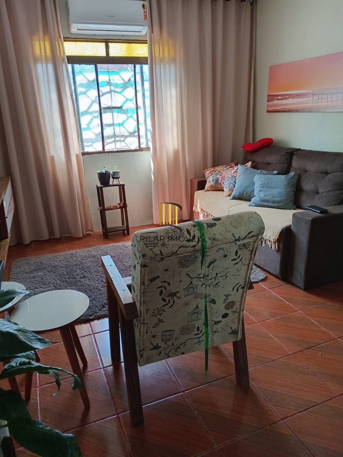 Casa 4 dormitórios no bairro Restinga