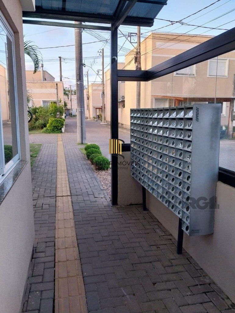 Casa de Condomínio 2 dormitórios no bairro Restinga