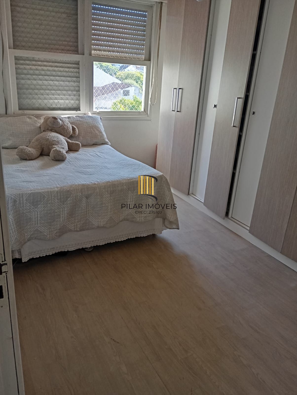 Apartamento 3 dormitórios no bairro Camaquã