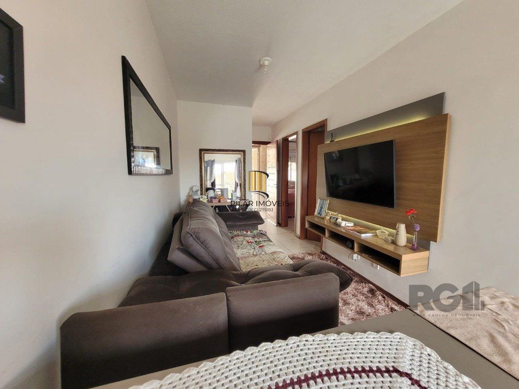 Casa 2 dormitórios no bairro Restinga