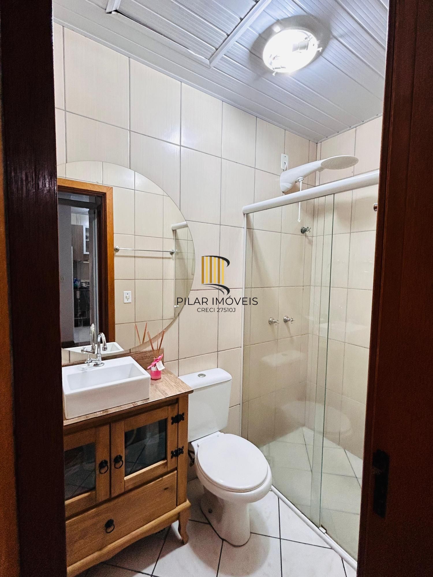 Casa 4 dormitórios no bairro Hípica