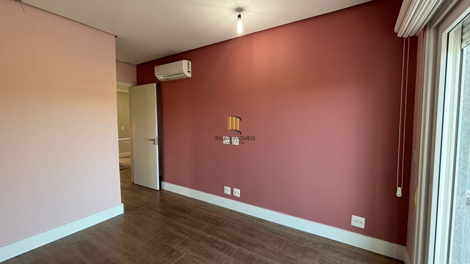 Casa 5 dormitórios no bairro Belém Novo