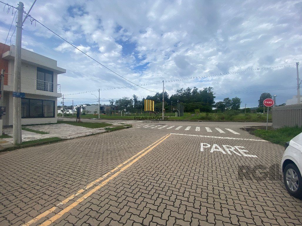 Sobrado 2 dormitórios no bairro Hípica