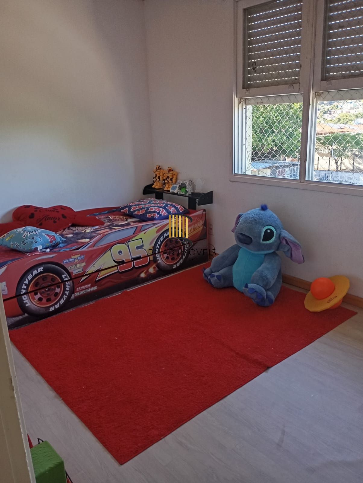 Apartamento 3 dormitórios no bairro Camaquã