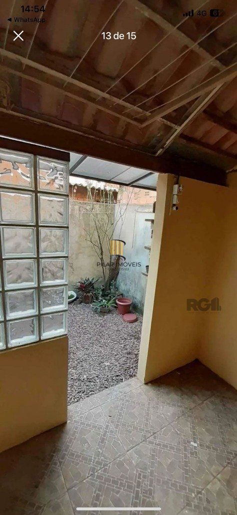 Casa Condominio 2 Dormitório(s) Bairro Restinga