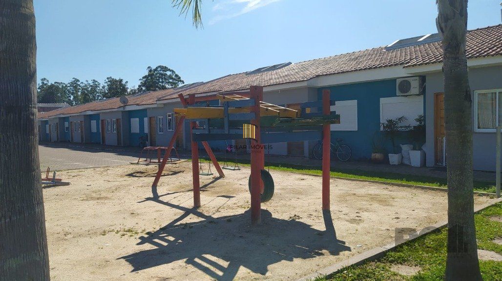 Casa Condominio 2 Dormitório(s) Bairro Ponta Grossa