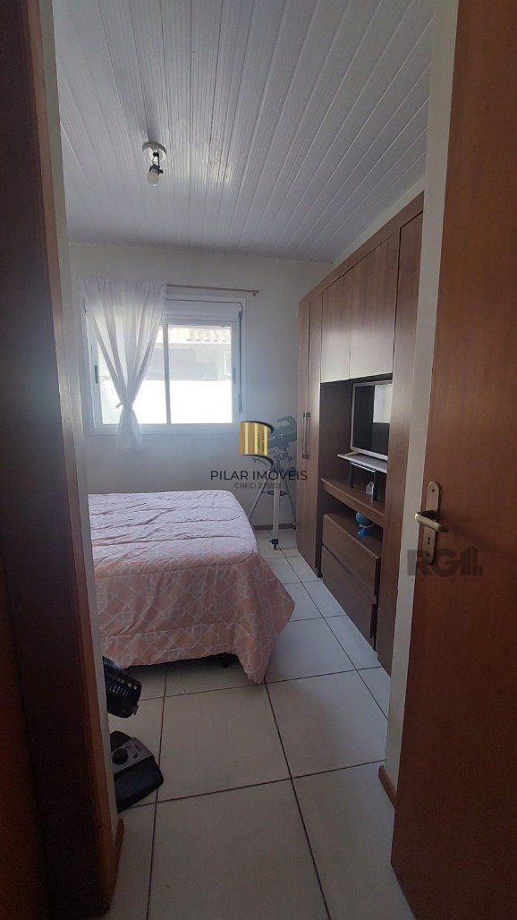 Casa Condominio 2 Dormitório(s) Bairro Hípica